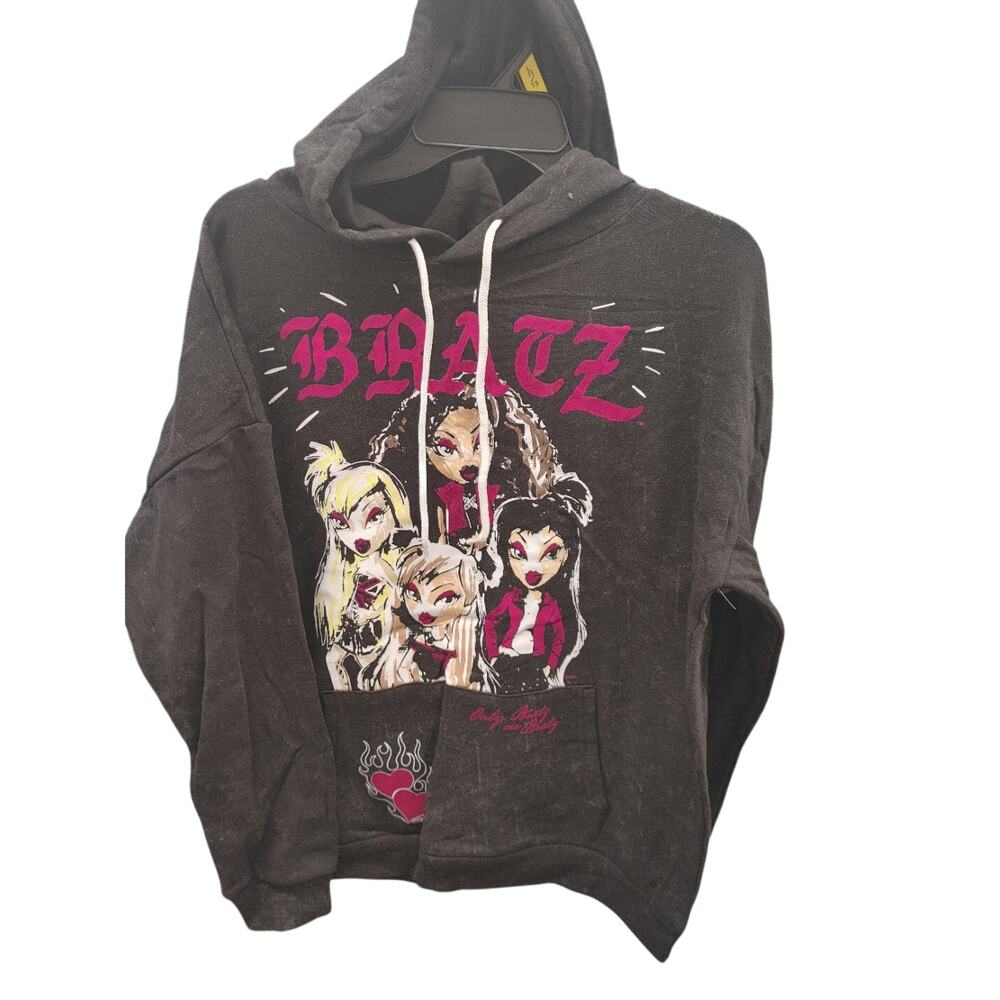 Bratz Hoodie Graphic Pockets Drawstring Metallic Medium 7/9 Juniors NWT